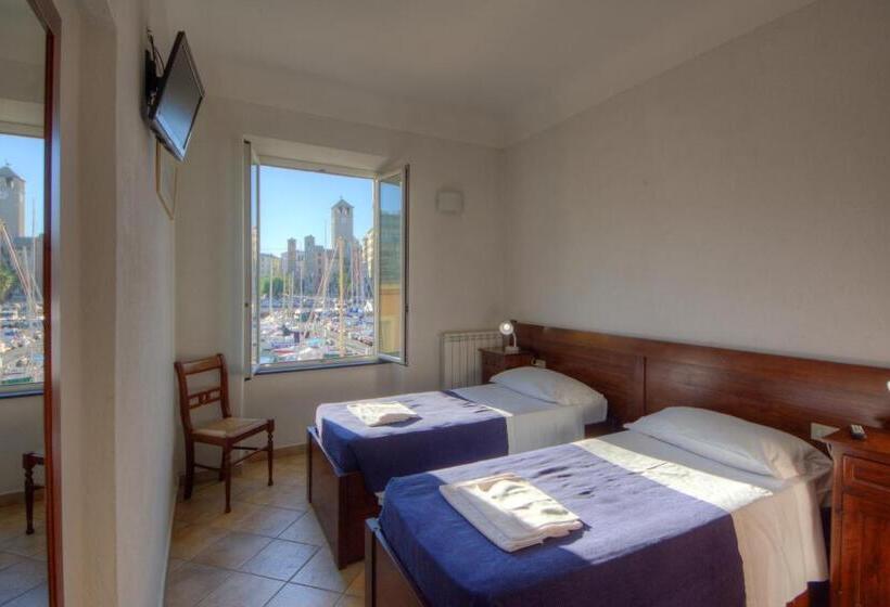 펜션 Club Nautico Savona