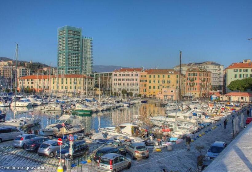 펜션 Club Nautico Savona