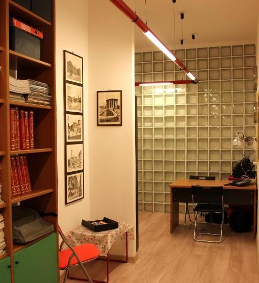 پانسیون Lo Studio Guest House