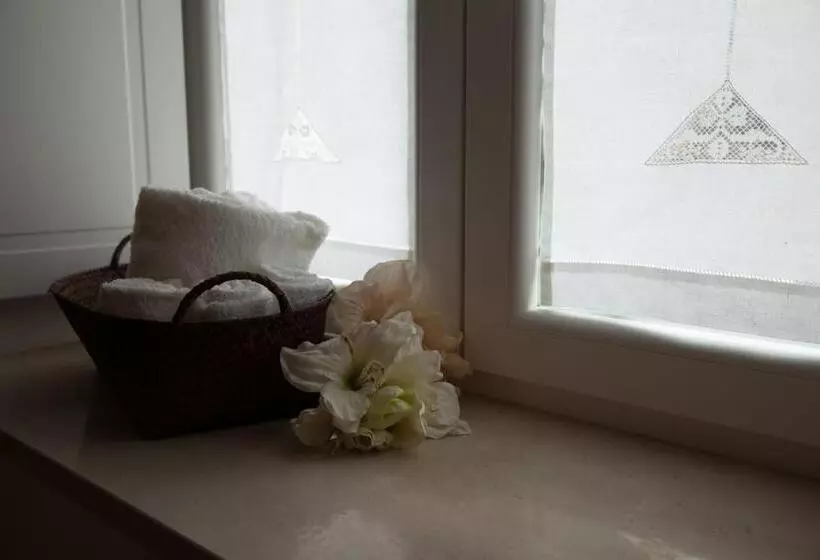 پانسیون Marinella Suite Home