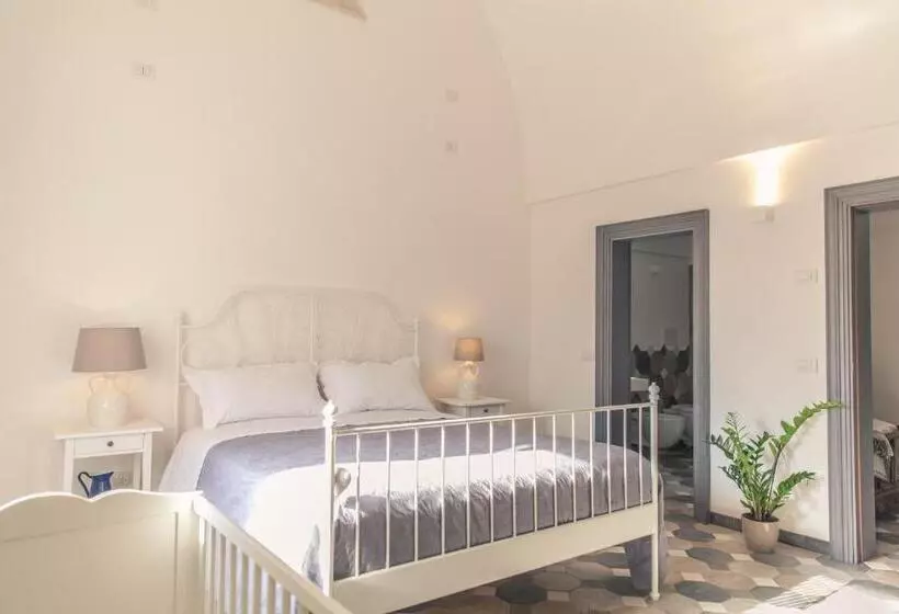 پانسیون Marinella Suite Home