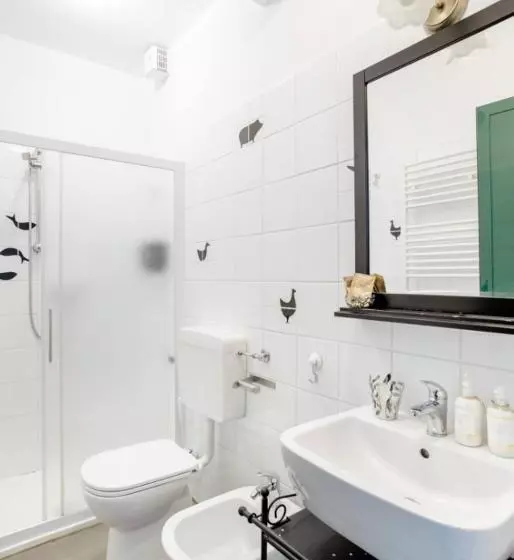ペンション Villa Pizzini Mottarone   Restaurant And Rooms