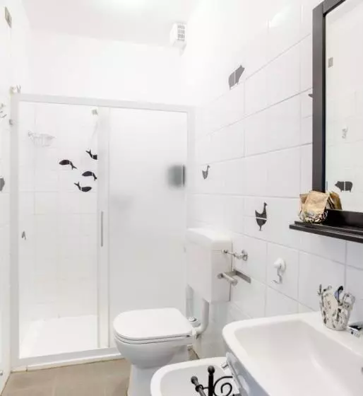 ペンション Villa Pizzini Mottarone   Restaurant And Rooms
