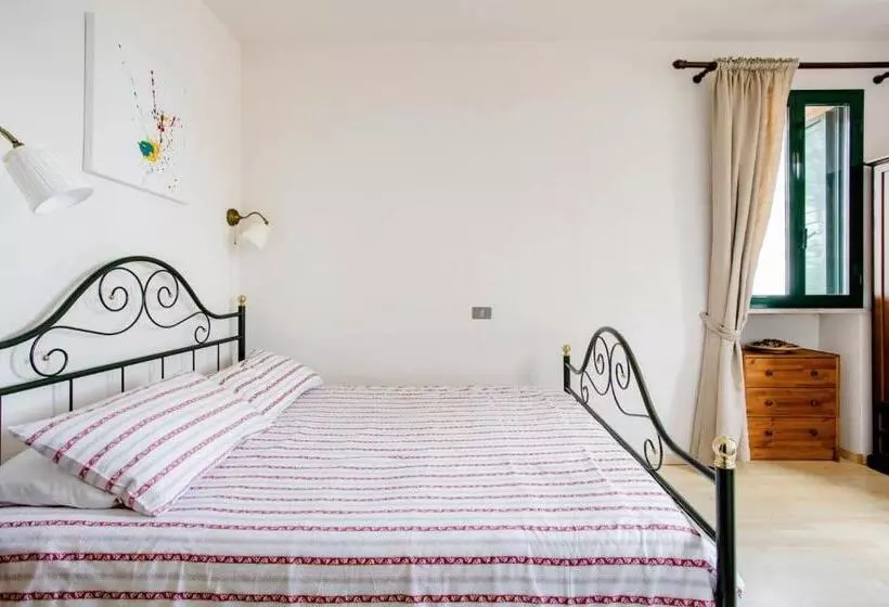 ペンション Villa Pizzini Mottarone   Restaurant And Rooms