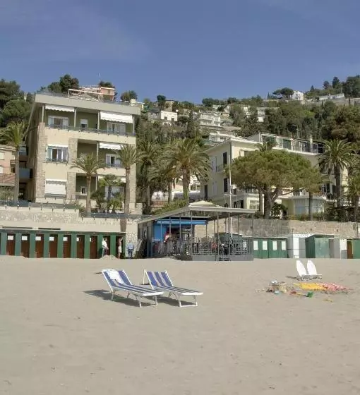 Residence Sole Mare Alaxi Hotels