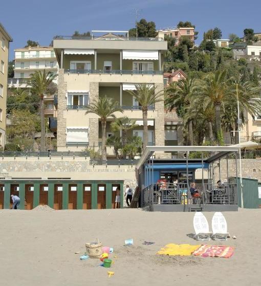 Residence Sole Mare Alaxi Hotels