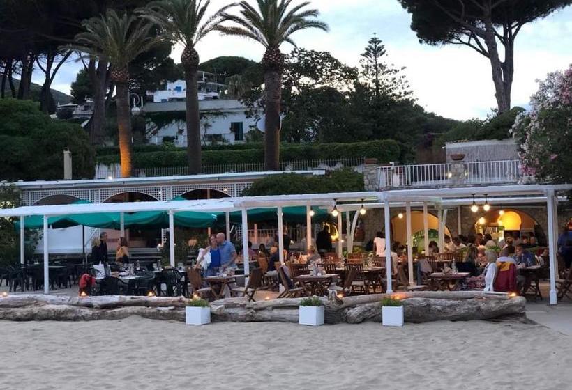 住宿加早餐  Villa Argentina