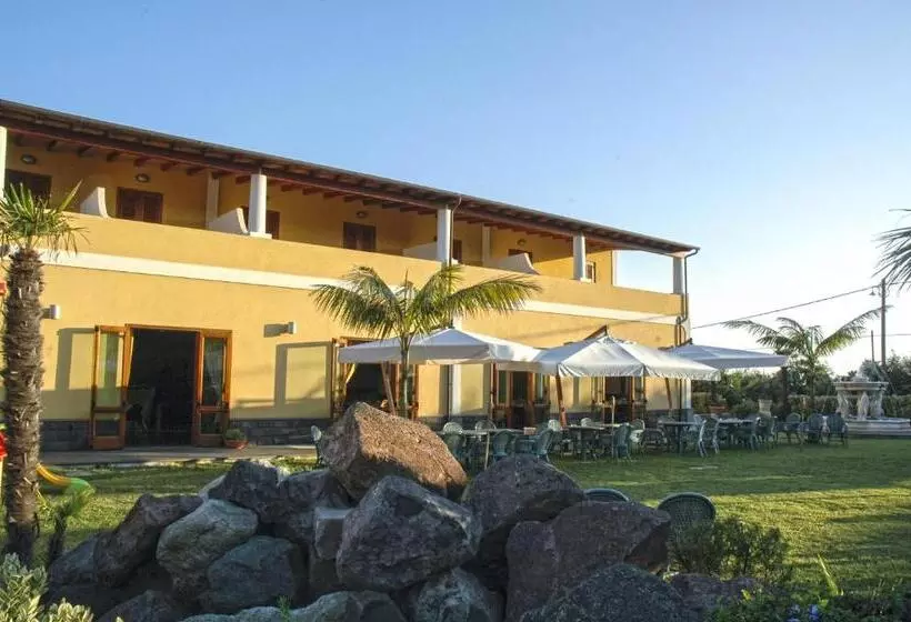 Eolian Residence