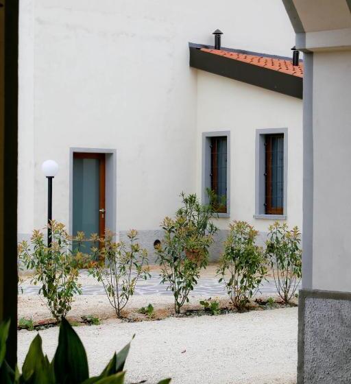 فندق Agriturismo Cascina Della Fontana