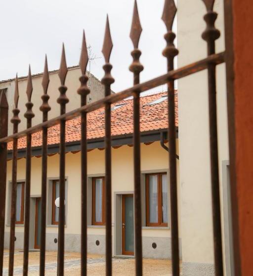 فندق Agriturismo Cascina Della Fontana