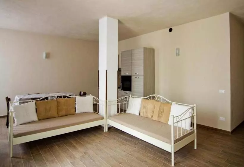 هتل Agriturismo Cascina Della Fontana