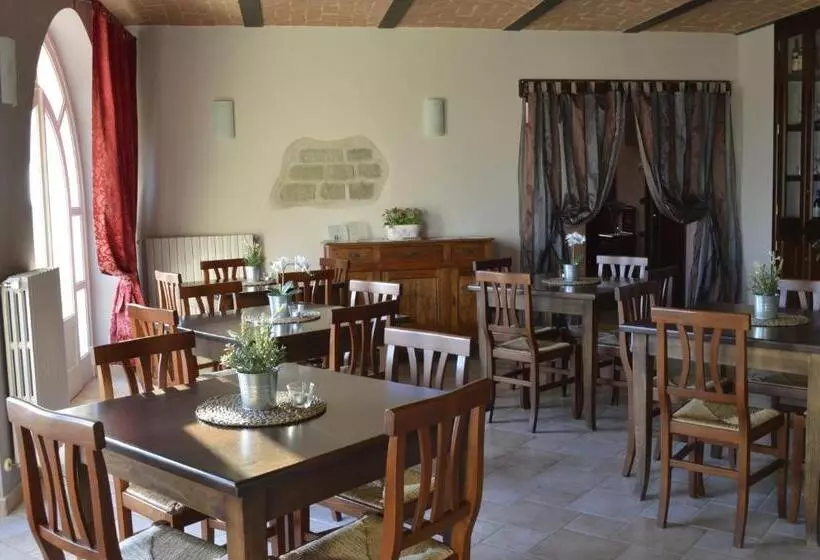 ホテル Agriturismo Cascina Rabalot