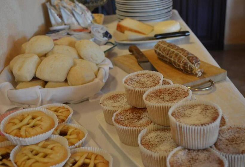 Отель Agriturismo Cascina Rabalot