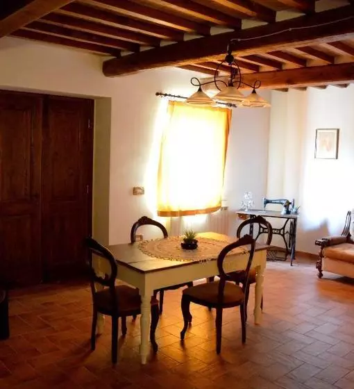 ホテル Agriturismo La Collina