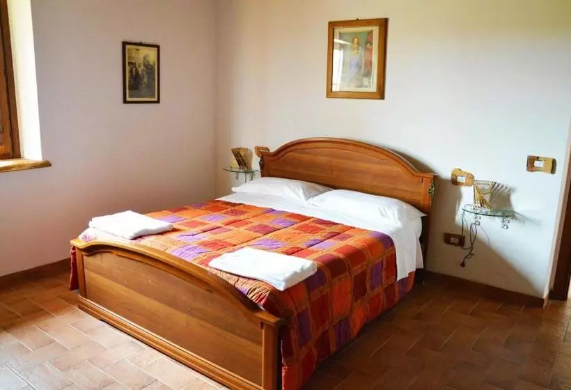 ホテル Agriturismo La Collina
