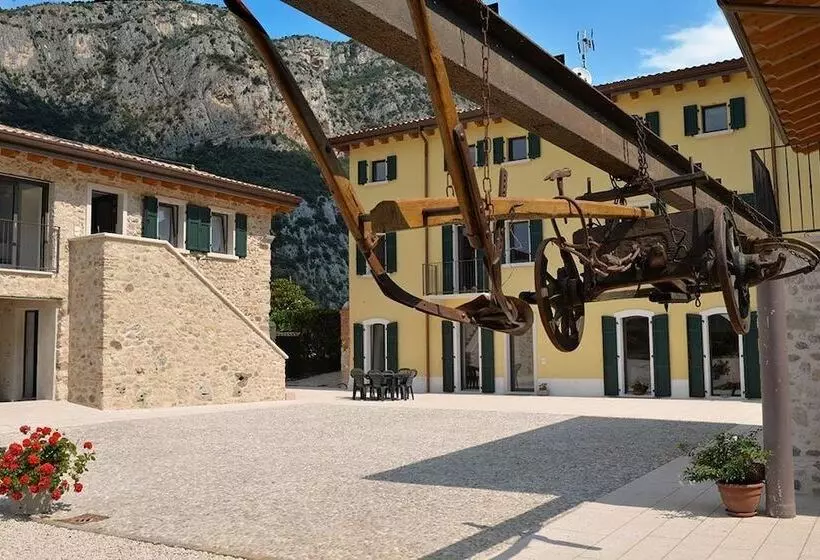 ホテル Agriturismo Tre Forti
