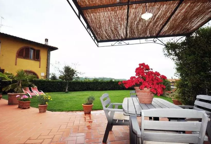 پانسیون B&b Le Balze