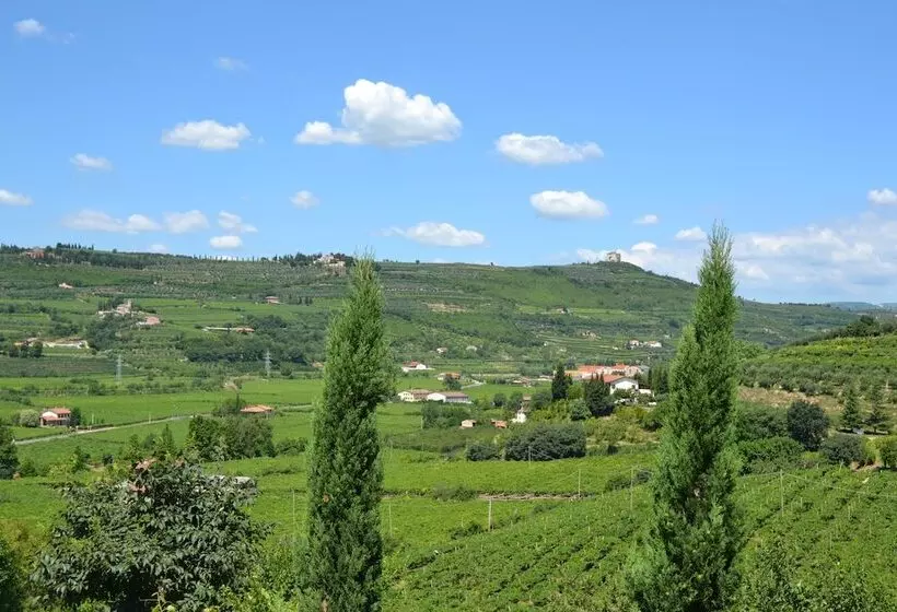 Majatalo Corte Tamellini