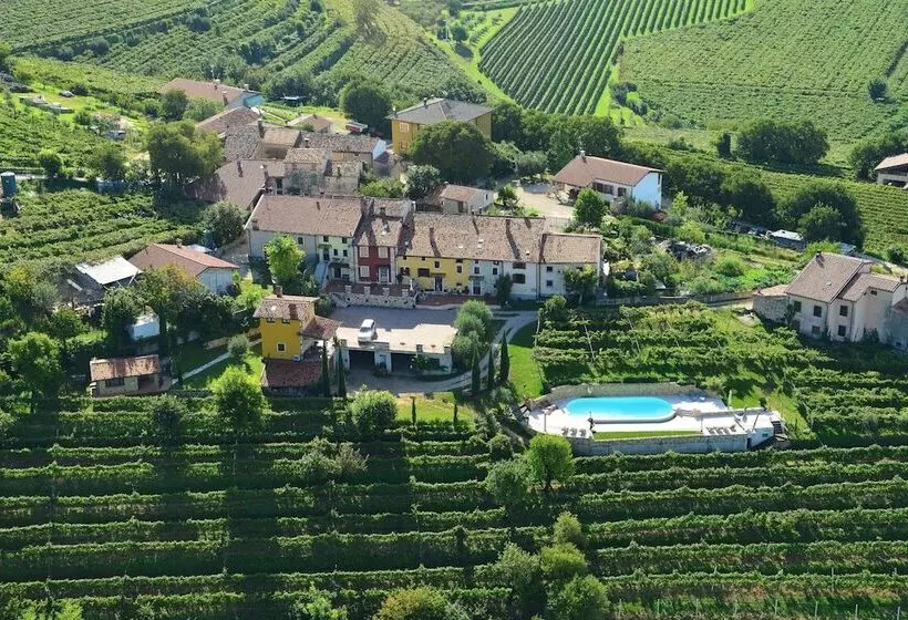 Majatalo Corte Tamellini