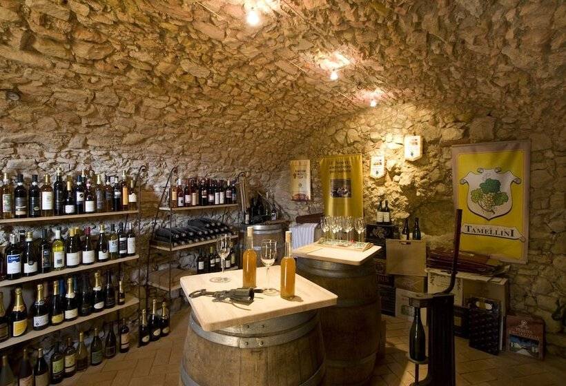 ペンション Corte Tamellini