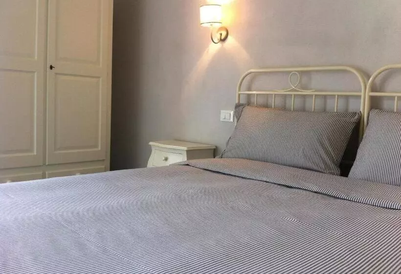 Majatalo Skipper White Guest House