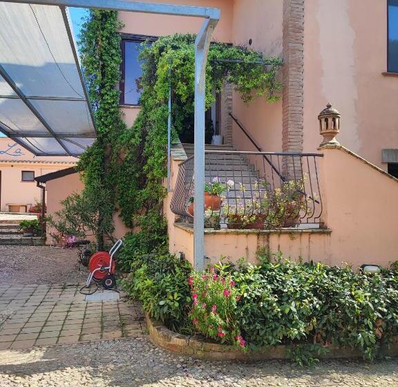 Отель Agriturismo Le Macine