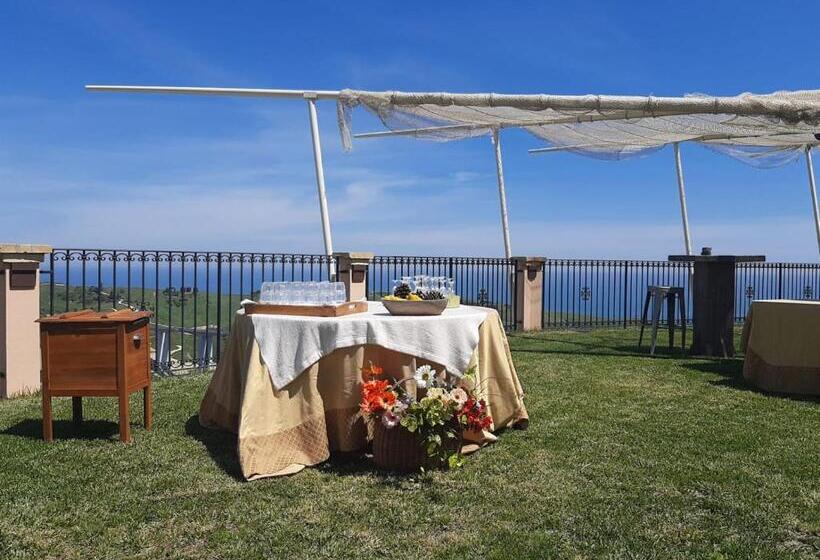 Отель Agriturismo Le Macine