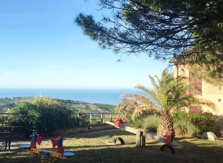 هتل Agriturismo Le Macine