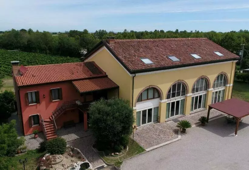 ホテル Agriturismo Ae Cavane