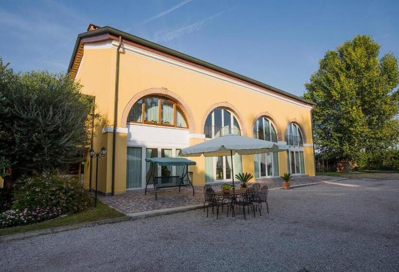 호텔 Agriturismo Ae Cavane