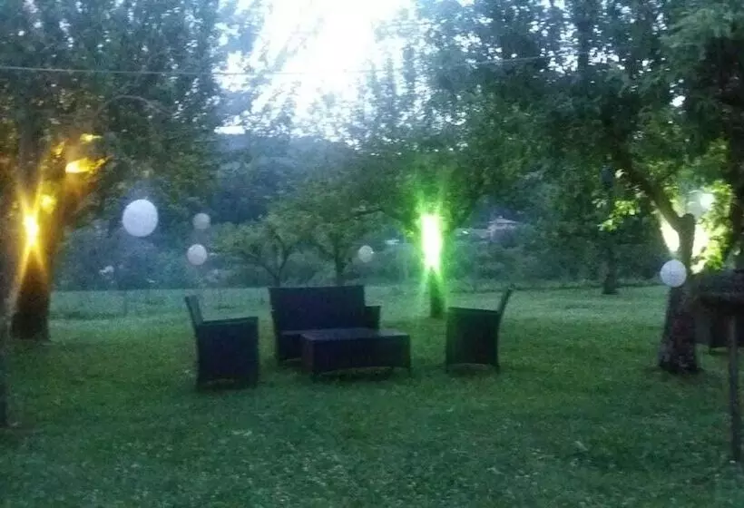 Hotelli Agriturismo Cà Sorci