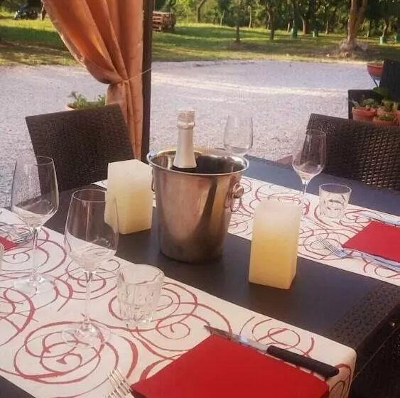 Hotelli Agriturismo Cà Sorci