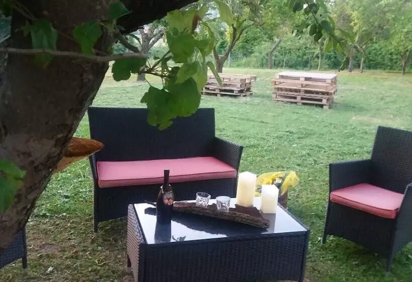 Hotelli Agriturismo Cà Sorci