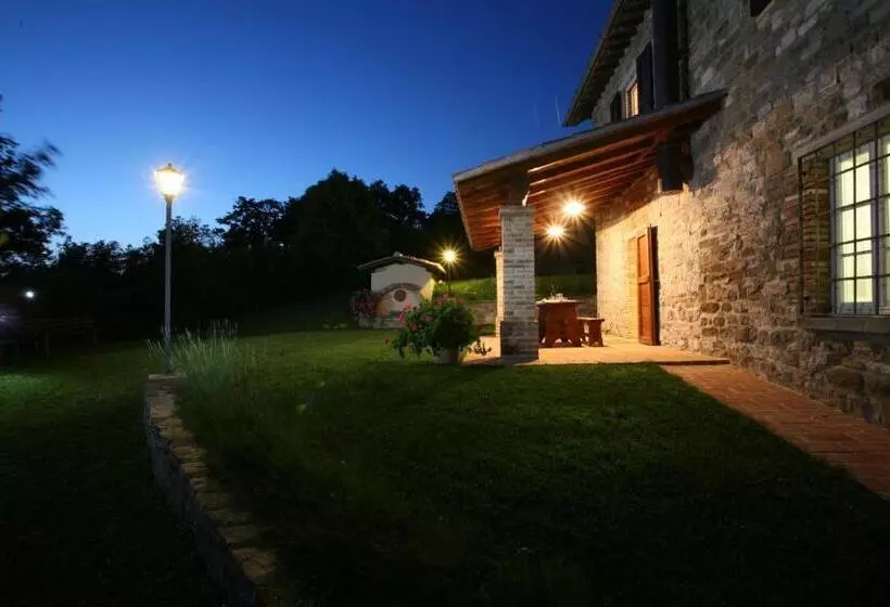 ホテル Agriturismo Caiburroni