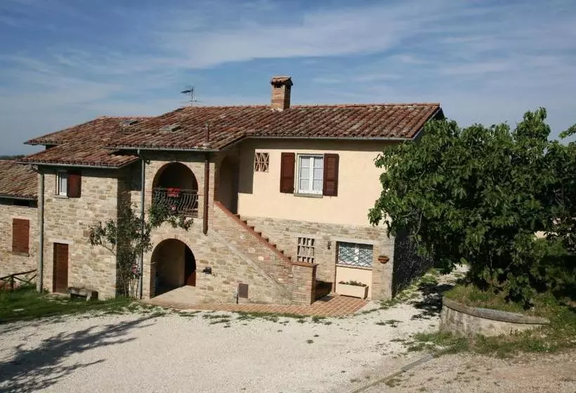 ホテル Agriturismo Caiburroni