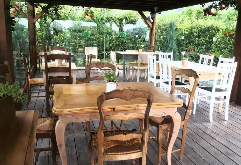 فندق Agriturismo Il Timo