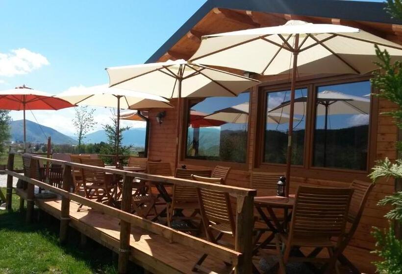فندق Agriturismo Il Timo