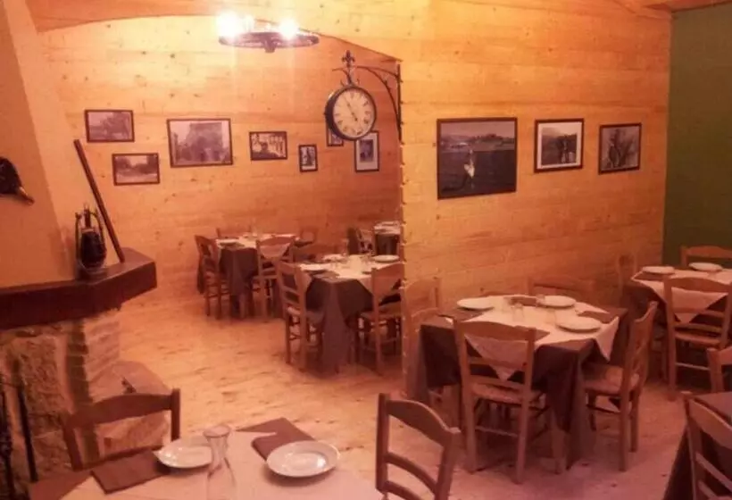 هتل Agriturismo Il Timo