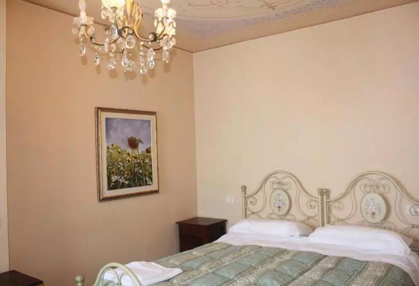 ホテル Agriturismo La Corte Sul Lago