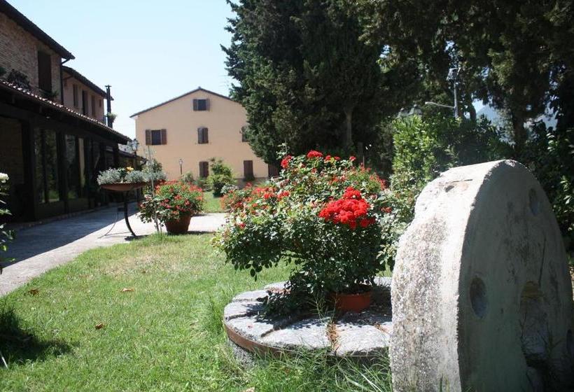 Отель Agriturismo La Corte Sul Lago