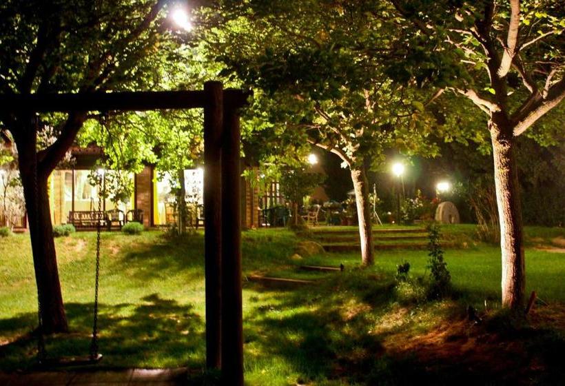 Отель Agriturismo La Corte Sul Lago