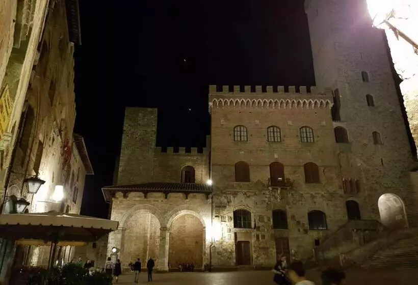 هتل Agriturismo Villino Del Grillo