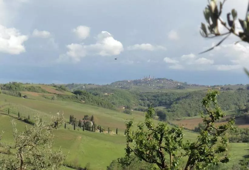 هتل Agriturismo Villino Del Grillo