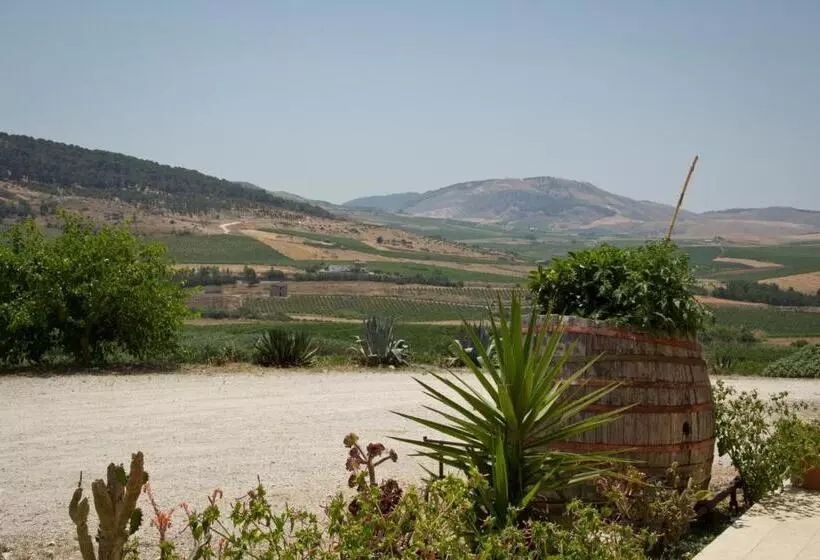 Hotelli Baglio Pocoroba