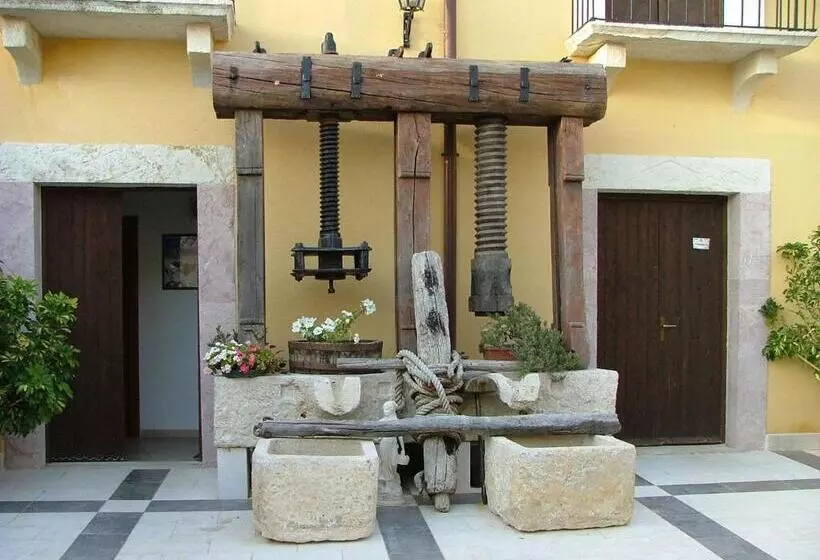 Hotelli Baglio Pocoroba