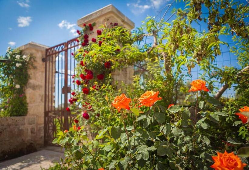 Отель Agriturismo Li Calizzi Arte E Natura