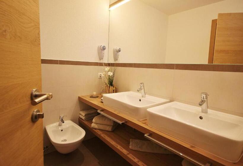 Отель Residenz Erschbaum