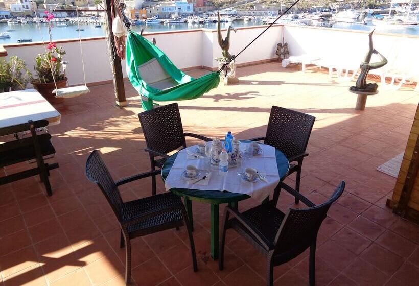 Пансион B&b Lampedusa Cavaliere