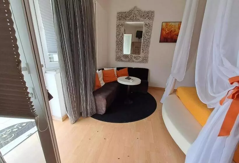 ペンション La Casa De Riki