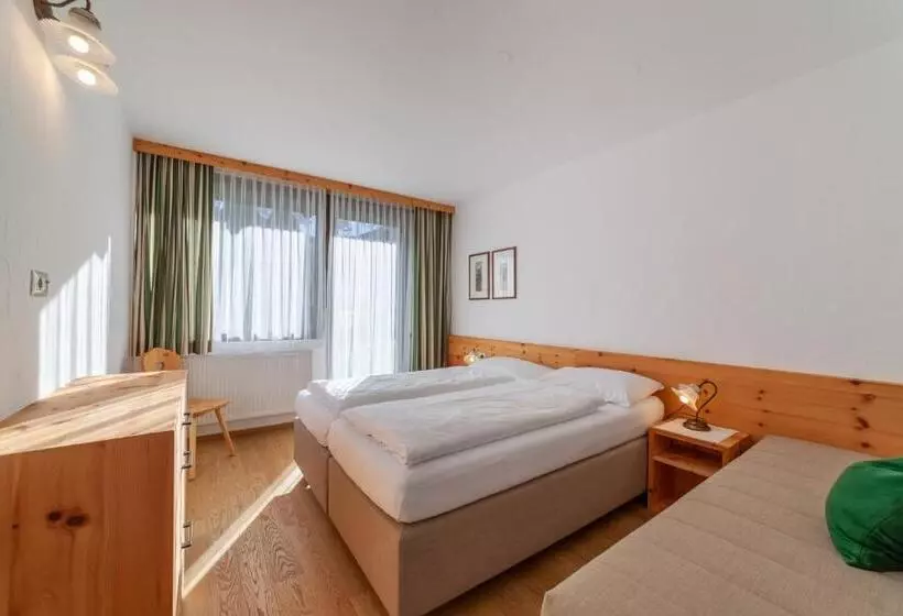 Residence Emmy